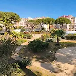 Cosy, Centre Port, Piscine, Proche Apartamento