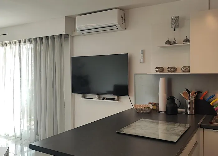 شقة Studio Cosy, Centre Port, Piscine, Proche Plage آجد